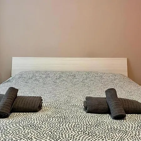 In Centro A Con A/c & Wi-fi Apartment